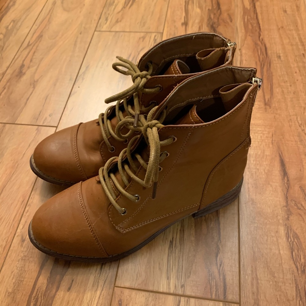 Brown Fall Booties - Picture 2 of 3